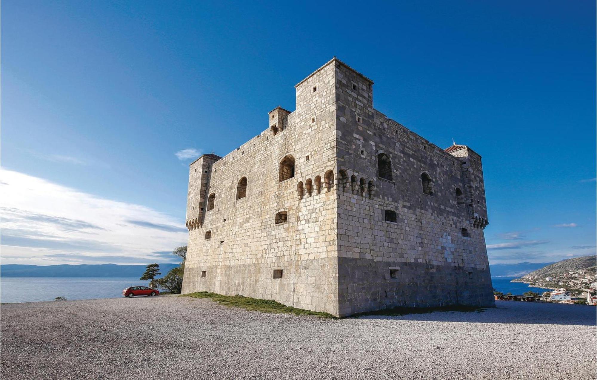 Awesome Apartment In Senj With Wifi Экстерьер фото